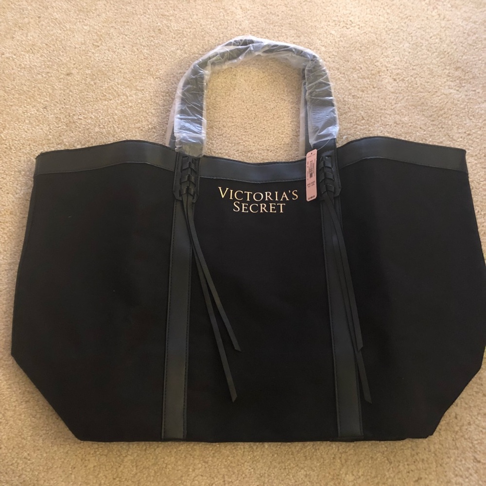NWT Victoria’s Secret tote bag